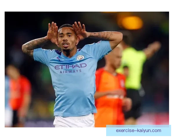 热苏斯技术水平对比当前同位置球员走势分析