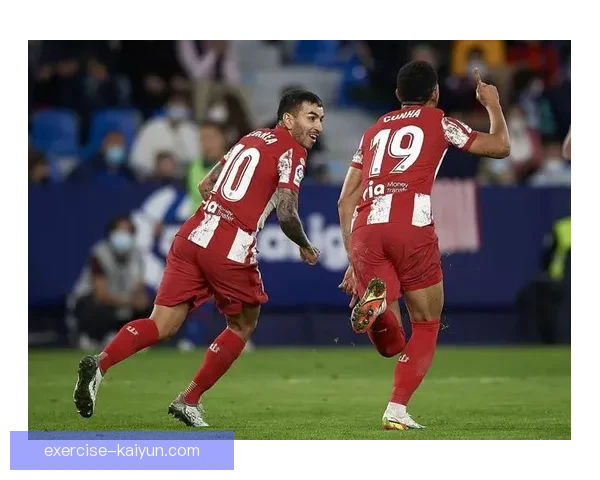 西甲经典战役回顾：近期焦点对决展现战术博弈与竞技魅力